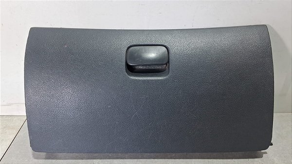 Tampa Porta luvas Fiat Palio/Siena/Strada 1996 a 2006 Detalhe
