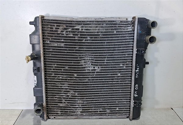 Radiador Agua Honda Fit 2003 a 2008
