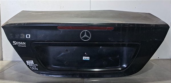 Tampa Traseira Mercedes C230 2003 a 2006