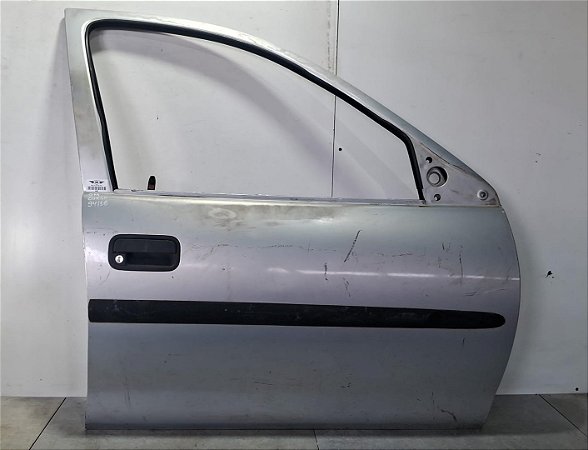 Porta Dianteira Direita Gm Corsa 1994 a 2016 4pts