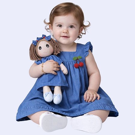 Vestido Jeans Azul com 100% Algodão Aplique de Cereja e Boneca de Pano 2 Meses a 8 Anos Catarina