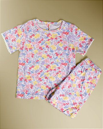 Pijama Blusa e Shorts MC - Violetas Coloridas