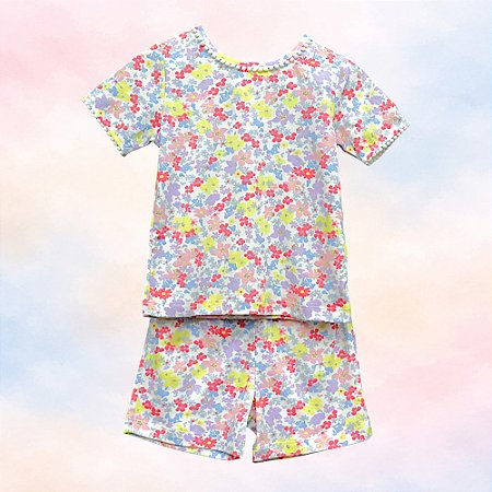 Pijama Blusa e Shorts MC - Violetas Coloridas