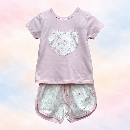Pijama Blusa e Shorts MC - Coração de Ursinho e Balões Rosa