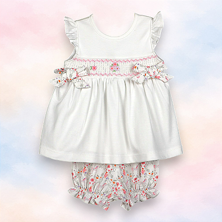 Vestido Laço Smock Três Margaridas Rosadas - Branco Liso