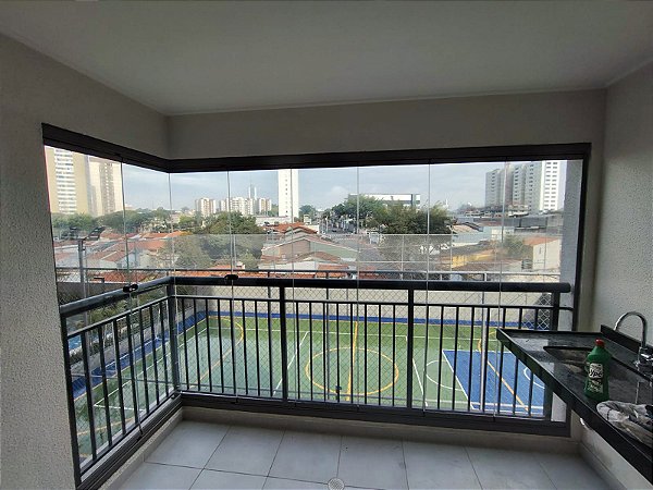 Envidraçamento de Sacada Sob Medida