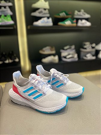 ULTRA  BOOST