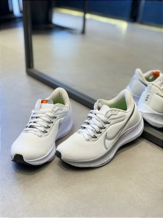PEGASUS BRANCO/CINZA