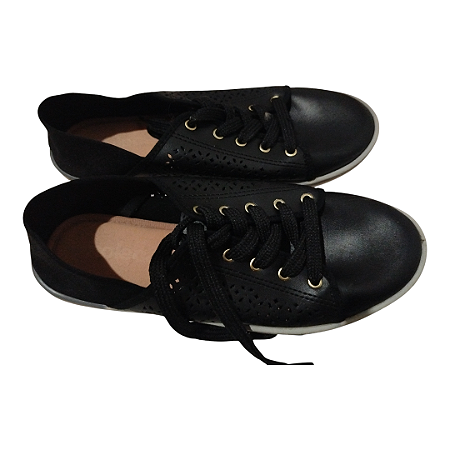 Tênis Casual Moleca Preto Feminino – Detalhes Vazados-Tamanho 36