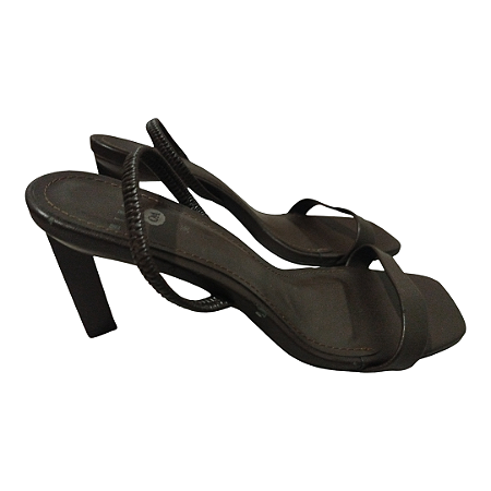 Sandália Salto Médio C&A Marrom 🤎– Minimalista e Elegante