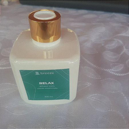 Difusor de ambiente com óleos essenciais -  Relax  300ml