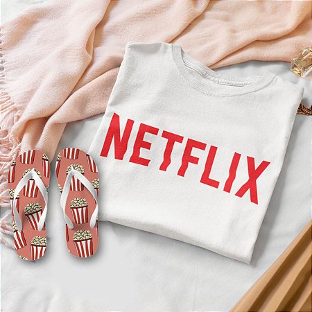 Combo Netflix:  T-shirt Branca + Chinelo de dedo