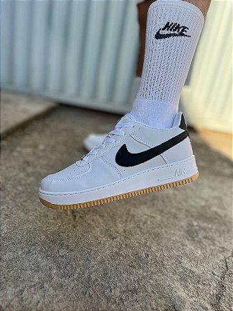 Nike Air Force branco/preto/sola marron