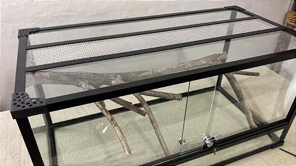 Terrário de Vidro para Répteis