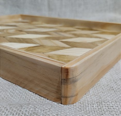 Bandeja em Marchetaria (madeira maciça) 42x30x4cm