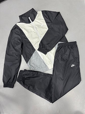 Conjunto Nike Club Woven (Cinza/Preto)
