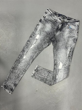 Calça modelo jogador