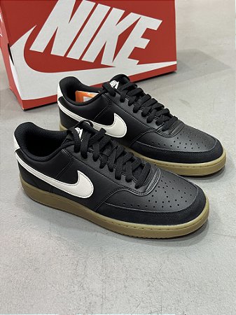 Tênis Nike Court Vision Low preto/branco