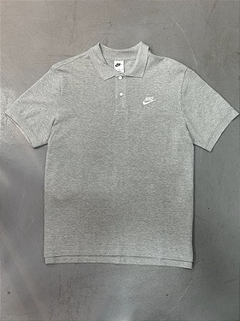 Polo Nike Sportwear Cinza