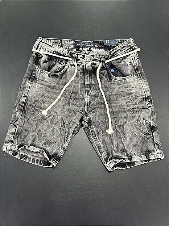 Short Jeans Modelo Jogador