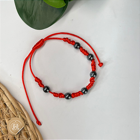 Pulseira Kabbalah 7 Nós com Hematita – Proteção e Energia