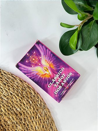 Tarô dos Anjos – Orientação, Amor Divino e Conexão Celestial