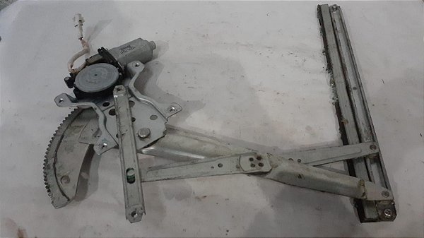 Máquina de Vidro Esquerda Suzuki Jimny 1.3 16V 2003 a 2020