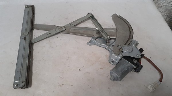 Máquina de Vidro Porta Dianteira Direita Suzuki Jimny 1.3 16V 2003 a 2020