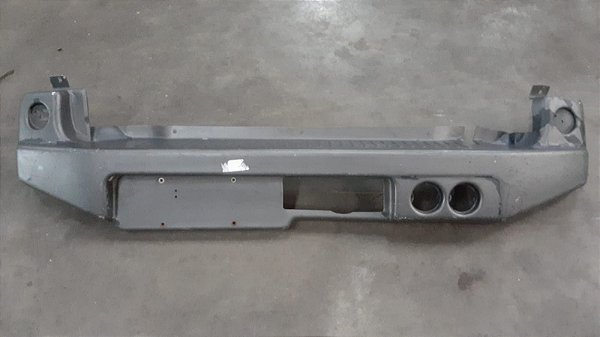 Para-choque Traseiro Suzuki Jimny 4Sport 1.3 16V 2013