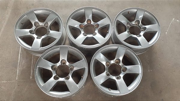 Jogo de 5 Rodas Suzuki Jimny 1.3 16V 2000 a 2020