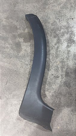 Moldura Paralama Dianteiro Direito Suzuki SX4 2.0 16V 2011