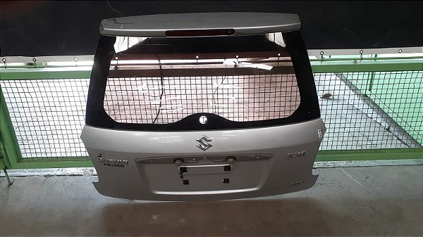 Tampa Traseira Suzuki SX4 2.0 16V 2012