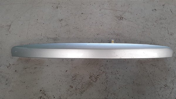 Friso Tampa Traseira Suzuki SX4 2.0 16V 2012