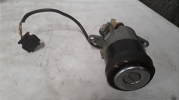 Miolo de Chave Porta-malas Audi A6 2.8 24V 1994/1995