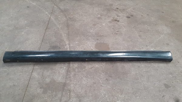 Spoiler Lateral Esquerdo Audi A6 2.8 24V 1994/1995