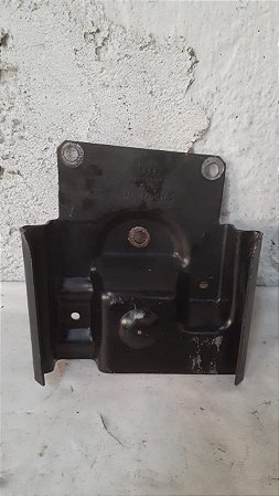 Suporte do Reservatório da Direção Hidráulica Audi A6 2.8 24V 1994/1995