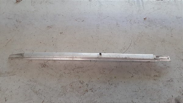 Barra de Reforço Porta Dianteira Esquerda Audi A6 2.8 24V 1994/1995