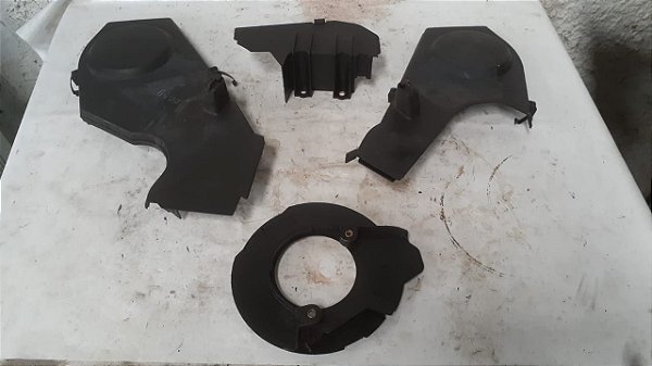 Kit Moldura Motor Audi A6 2.8 24V – 1994/1995