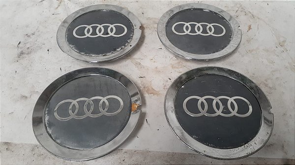Jogo 4 Calotas Audi A6 2.8 24V – 1994/1995