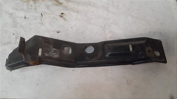 Suporte Paralama Dianteiro Direito Audi A6 2.8 24V 1994/1995 EHO-1111