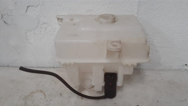 Reservatório do Limpador de Para-Brisa JAC J3 Turin 1.4 16V — 2013