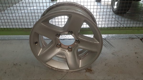 Roda Aro 16"x7" – Chevrolet Tracker 2.0 16V 1999/2008 (Furação 5x139,7 mm)
