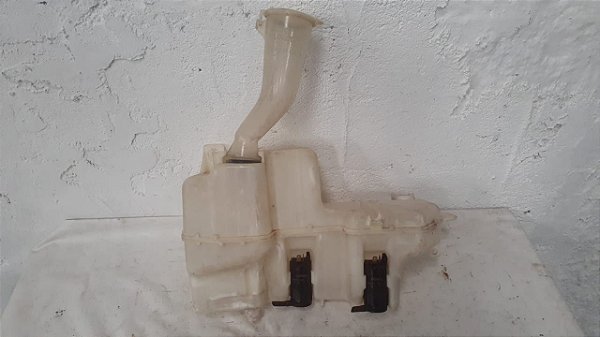 Reservatório de Água do Para-Brisa Mitsubishi Pajero TR4 2.0 — 2005