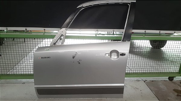Porta Dianteira Esquerda Suzuki SX4 2.0 (2012–2013)