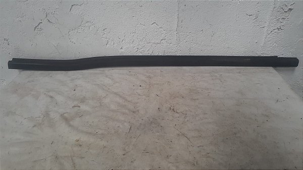 Pestana Externa Dianteira LE Tracker 2.0 2007-2008 KWR-1C82