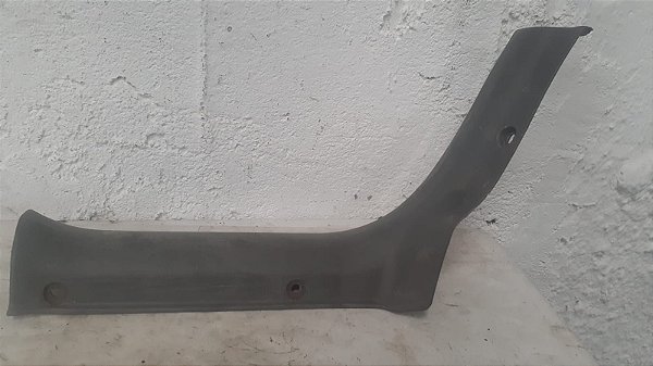 Soleira da Porta Traseira Lado Direito Chevrolet Tracker GV2 — 2001 a 2008