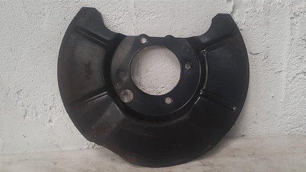 Espelho da Roda Dianteira Esquerda Chevrolet Tracker 2.0 — 2007 a 2008