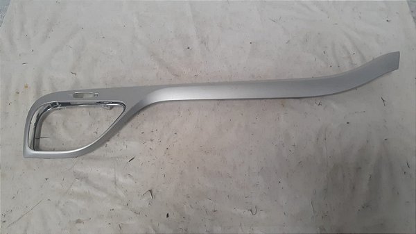 Moldura do Difusor de Ar Dianteiro Lado Direito (LD) Dodge Journey 2015