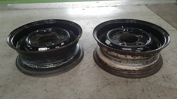 Par de Rodas Aro 16 Land Rover Defender 90 2.5 – 1998 a 2001 (Com Detalhe)