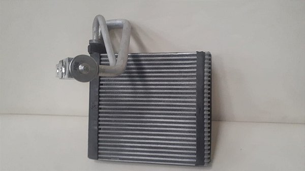 Radiador do Ar-Condicionado (Condensador) Suzuki SX4 2.0 – 2009 a 2015